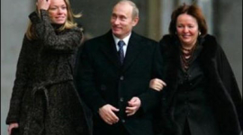 Мэр голландского города хотел выгнать дочку Путина