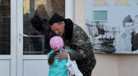 Пенсию семьям погибших украинских военных увеличили в два раза