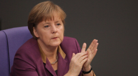 Меркель: Я верю в Бога, религия - мой спутник