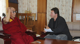 Далай-лама ответил на вопросы знатока Тибета Андреаса Хилмера            