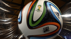 Официальный мяч ЧМ-2014 запустили в стратосферу