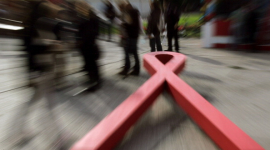 Греки заражают себя ВИЧ ради пособия