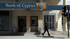 Кипрские банки стали работать в условиях жёстких ограничений