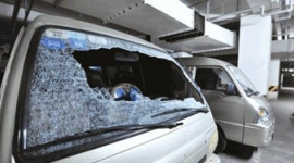 В Китае мужчина разбил около 30 автомобилей, а потом вскрыл себе вены