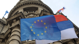 Сербия получила предостережение от России из-за сближения с ЕС