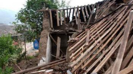 Землетрясение в Китае разрушило и повредило десятки тысяч домов