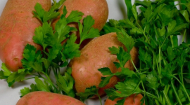 Картофель, фаршированный творогом (молдавская кухня)