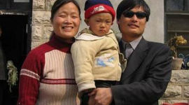 Слепому адвокату в китайской тюрьме отказали в медицинской помощи