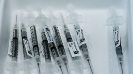 Pfizer и BioNTech представили в FDA первые данные по результатам пилотного испытания вакцины COVID-19 на детях в возрасте от 5 до 12 лет