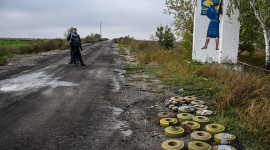 Украина: саперы усердно работают, чтобы очистить освобожденные территории до зимы