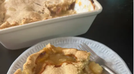 Пиріг з куркою і яблуками (Рецепт)