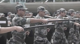 Нові протести в Китаї: державні компанії створюють військові підрозділи (ВІДЕО)