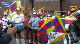 В Голландии прошла акция в защиту тибетцев (фотобзор)