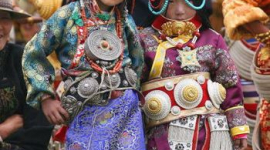 Національний одяг тибетців. Частина 2 (фотоогляд)