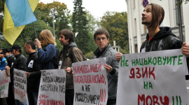 Громадські рухи закликають рятувати українську мову