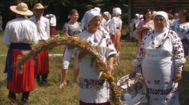 Фотообзор: Праздник жатвы прошел в Пирогово