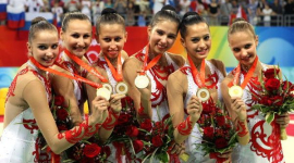Россия завоевала золото в групповых упражнениях по художественной гимнастике. Фотообзор