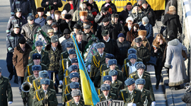 Акции памяти Героев Крут прошли в Киеве