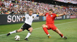 Германия разгромила Англию и вышла в четвертьфинал. Фотообзор 