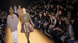 Модные тенденции от Rochas представлены на Paris Fashion Week