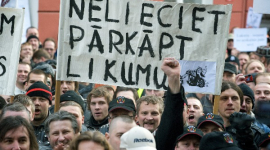 У Латвії пройшли акції протесту. ФОТОРЕПОРТАЖ