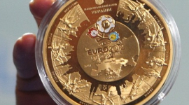НБУ випустив 5 млн пам'ятних монет до Євро-2012 номіналом 1 грн
