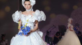Свадебные платья от известного японского дизайнера YUMI KATSURA. Фоторепортаж