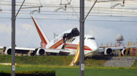 У Брюссельському аеропорті сталася авіакатастрофа (фотоогляд)