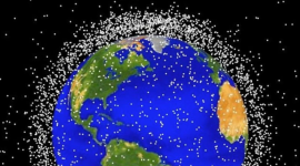 Ученые разработали новые методы сбора мусора на орбитах Земли