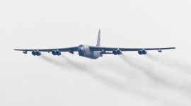 США отправят в Австралию бомбардировщики B-52, способные нести ядерные заряды, на фоне роста напряженности в Пекине: отчет