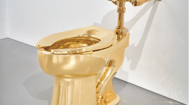 На аукціоні виставлено унітаз із чистого золота зі стартовою ціною 10 млн доларів (ВІДЕО)