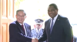 США та Китай борються за країни, багаті на корисні копалини (ВІДЕО)