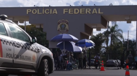 Колишній президент Бразилії Болсонару заарештований за підозрою в підготовці втечі (ВІДЕО)