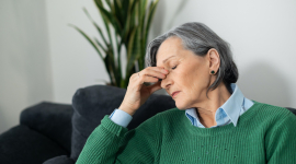 Поганий сон у людей старше 50 років пов’язаний з негативним сприйняттям старіння: дослідження