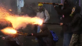 В Грузии запретили петарды и маски на акциях протеста 