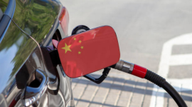 Китай заповнює світ бензиновими авто, які більше не може продати вдома
