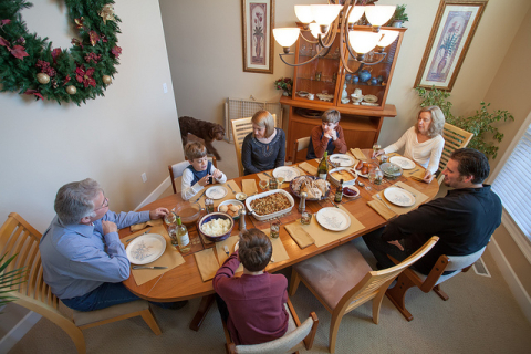 Как влияет праздничная еда на наше здоровье?