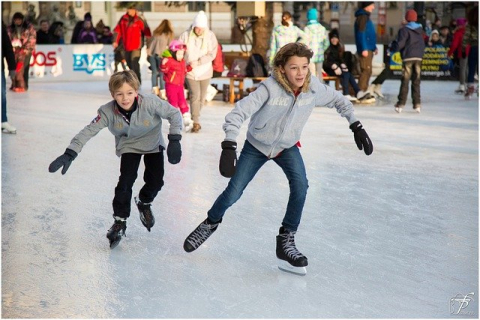 Актуальные зимние новости: как правильно тормозить и падать на коньках