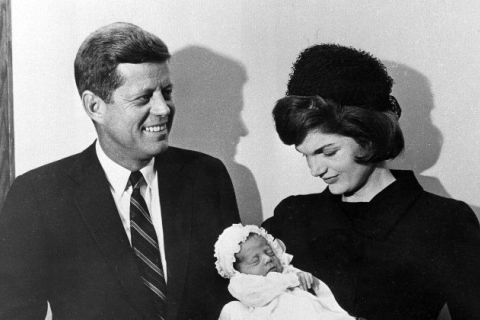 Нові розсекречені документи не відповідають на головні питання про вбивство Джона Кеннеді. ФОТОрепортаж