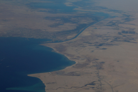 Розширення Суецького каналу буде завершено влітку 2023 року