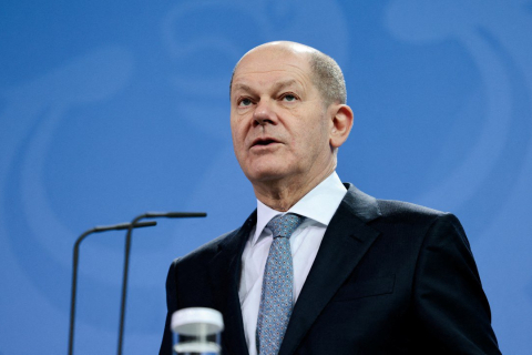 Германия может остановить трубопровод, если Россия нападет на Украину, заявил Шольц