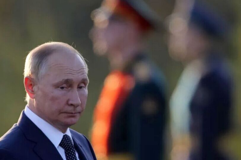 «Путина тихо уберут». Три сценария исчезновения от российского историка