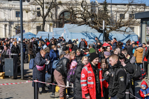 С начала войны более 9 миллионов украинских беженцев пересекли границу Польши