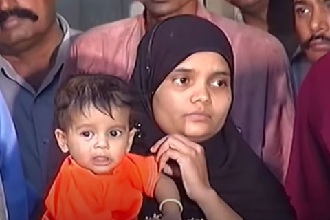 Вищий суд Індії скасував звільнення ґвалтівників вагітної мусульманки (ВІДЕО)
