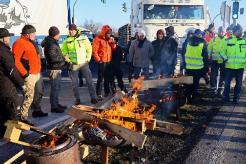 Протестами фермерів у Німеччині можуть скористатися екстремісти, попередив віцеканцлер