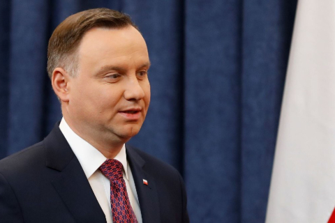 Президент Польши Анджей Дуда критикует исполнительную власть ЕС за блокирование средств