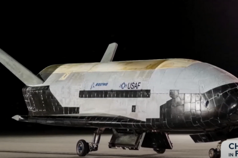 Військовики США запускають космічний шатл X-37B (ВІДЕО)