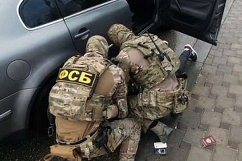 ФСБ заарештували працівника оборонної промисловості за передачу інформації Польщі
