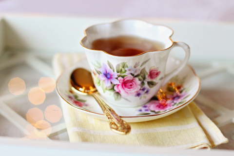 Американский ученый вызвал "бурю в стакане", предложив британцам совет по приготовлению чая
