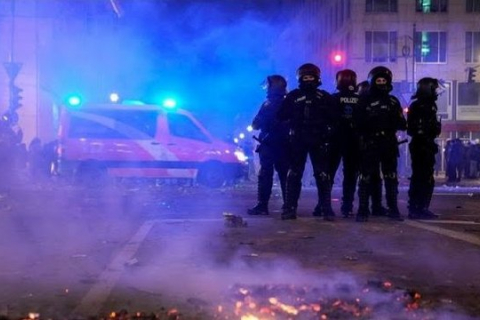 У Німеччині під час заворушень напередодні Нового року загинули п'ятеро людей (ВІДЕО)